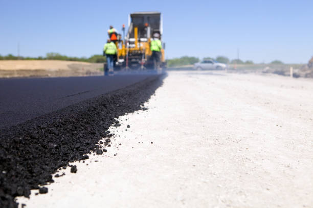 Best Decorative Driveway Pavers  in Oildale, CA